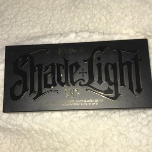 Kat Avon D Shade & Light Eyeshadow